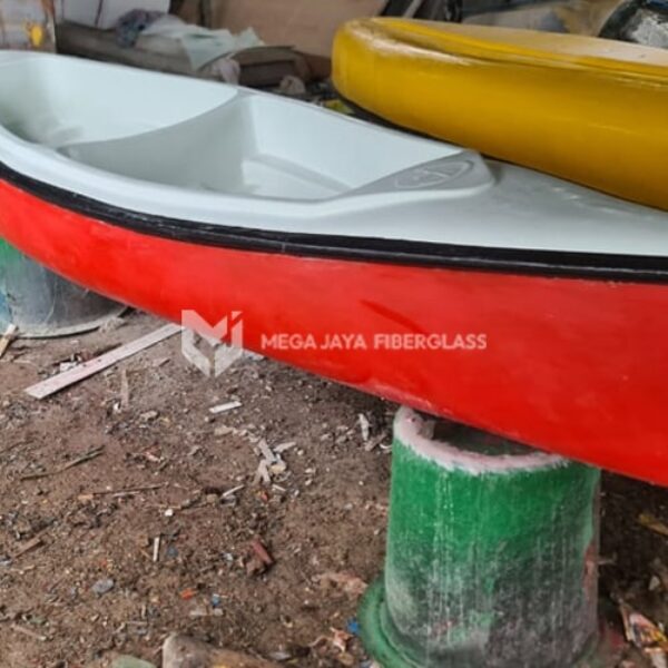 Perahu kano double