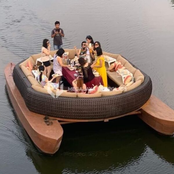 Katamaran wisata